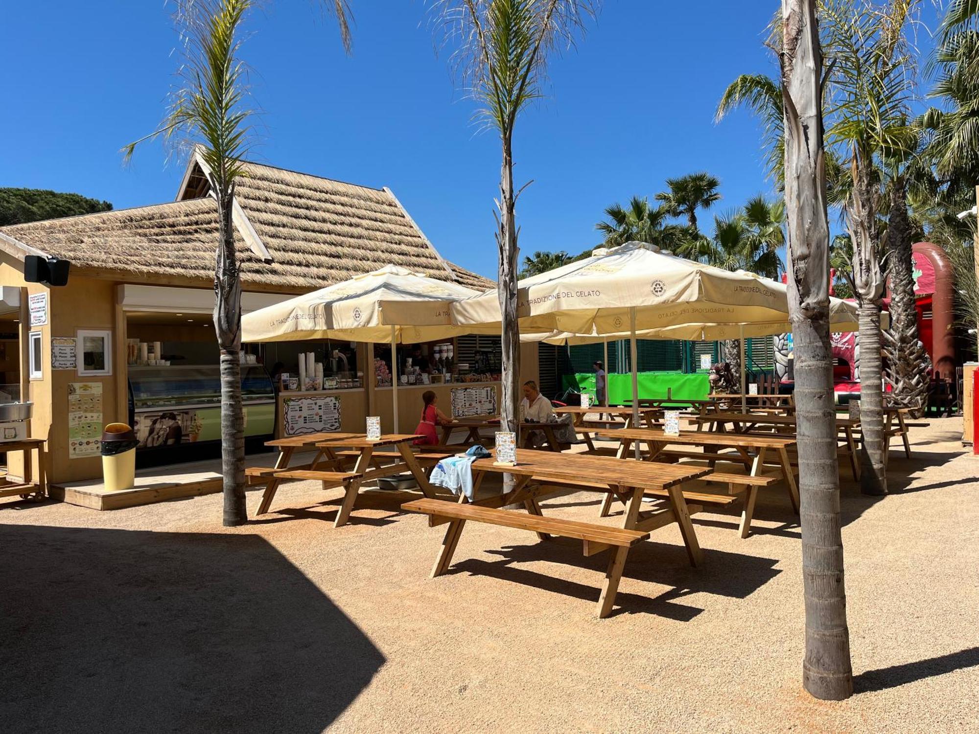 Mobil 6 Couchages Ramatuelle St Tropez, De Pampelonne Village de vacances Saint-Tropez